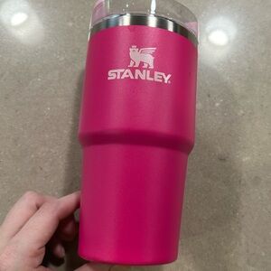 Hot pink 20oz Stanley GUC